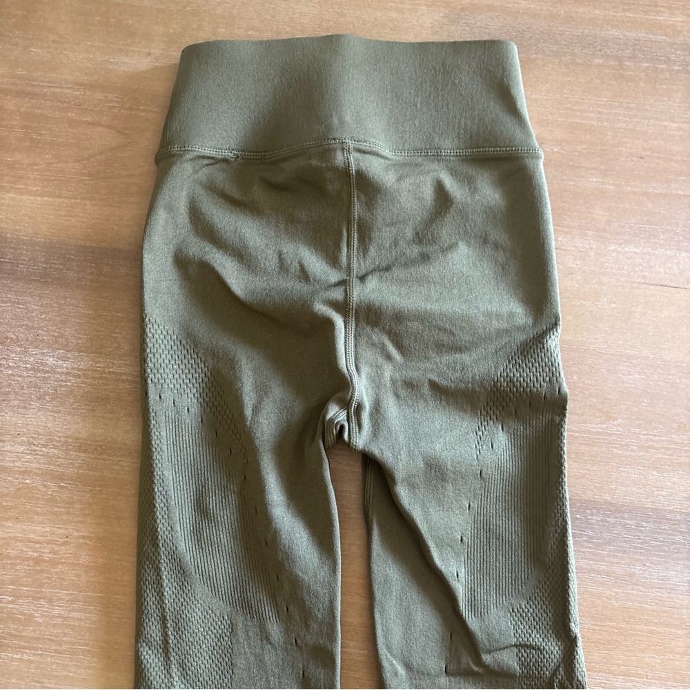 Fabletics Sculptknit Contour High-Waisted Legging, Small Olive Green - Picture 5 of 6